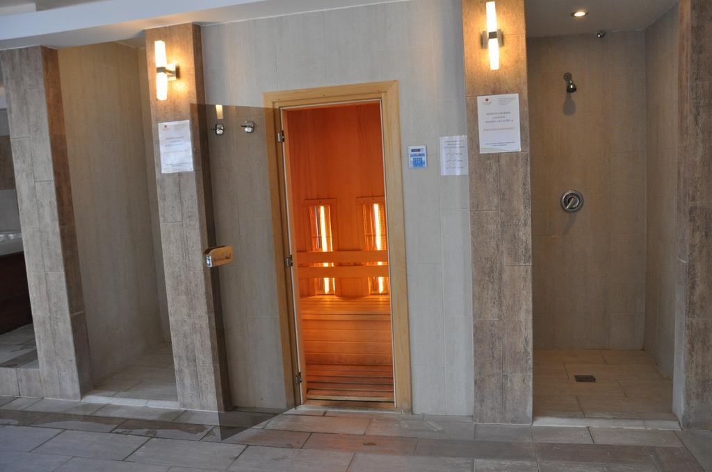 Hajdúszoboszló Aqua Wellness Apartments חדר תמונה